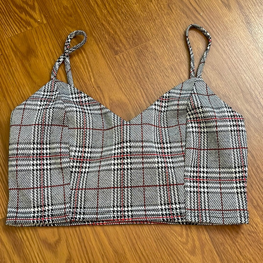 plaid cropped top